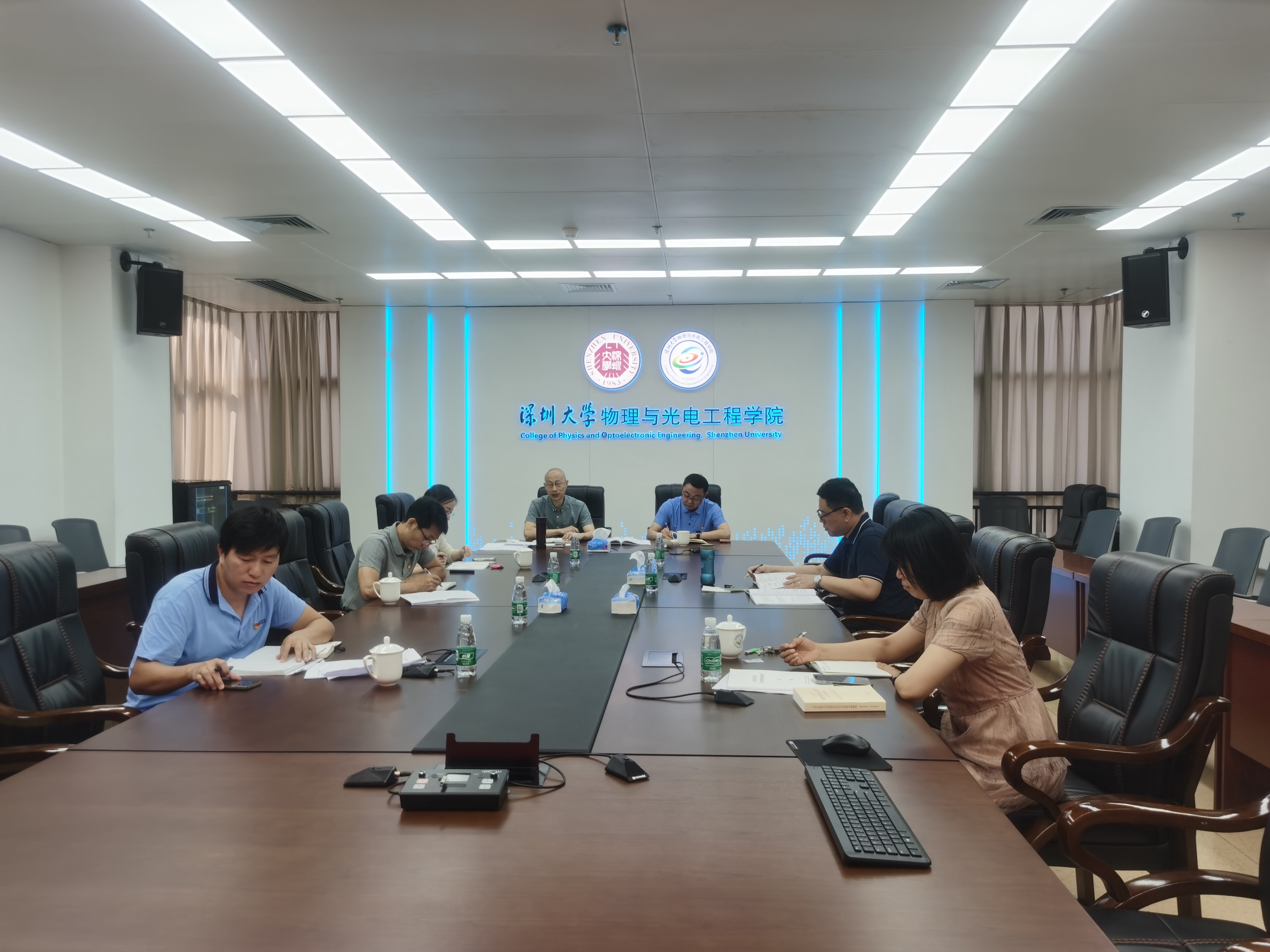 图片2.jpg 图片2.jpg